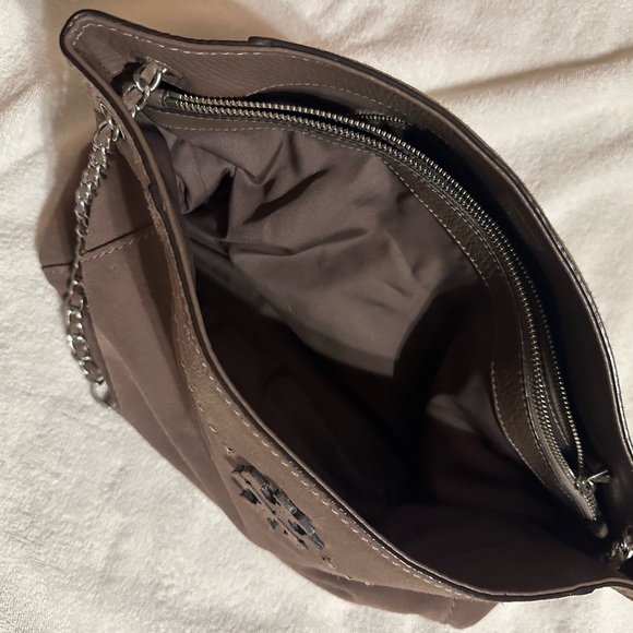 Tory Burch cocoa suede handbag in very good condition. Come with dust bag - Picture 4 of 4